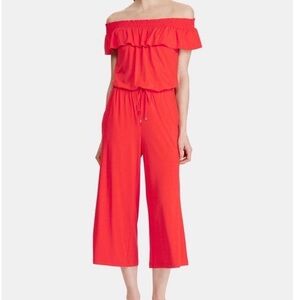 Lauren Ralph Lauren
Off Shoulder Jumpsuit